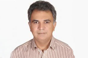 سیامک خادمی